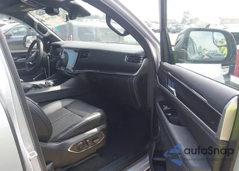 2024 Jeep Wagoneer Series I 4X4 from USA, damaged, VIN 1C4SJVAP5RS173366